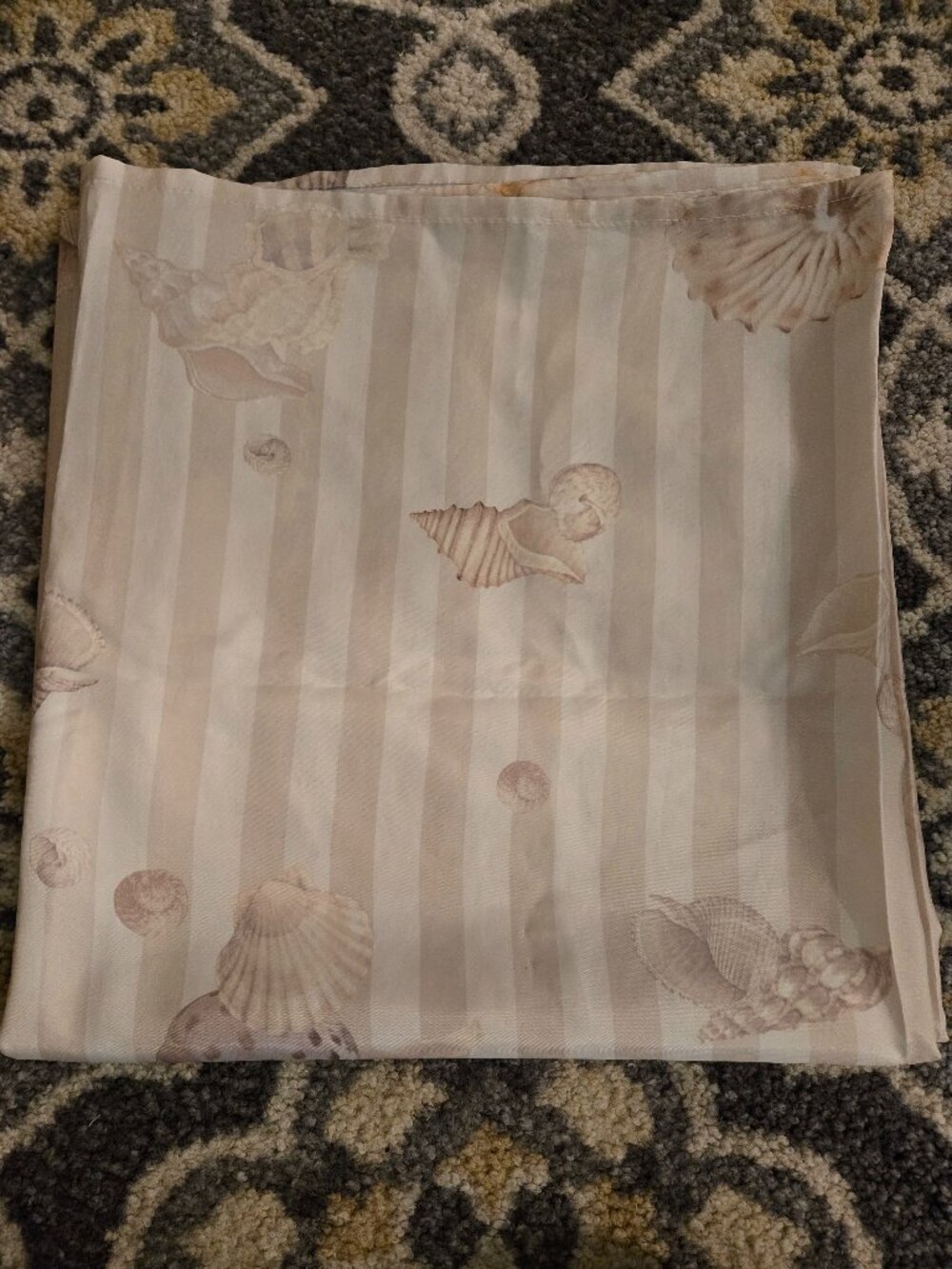 Coastal-Themed Seashell Pattern Fabric Shower Curtain | Beige